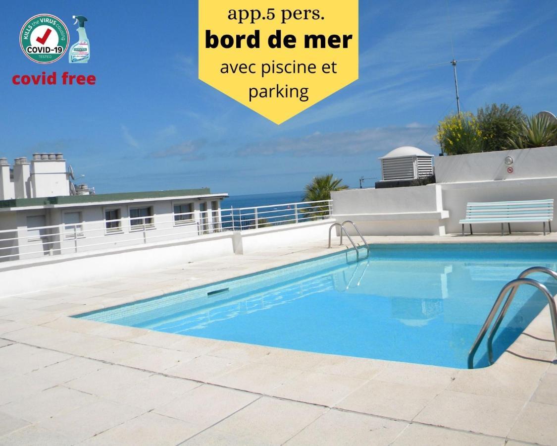 App Le Rocazur Avec Piscine Et Parking En Bord De Mer A 500M Du Centre Ville マントン エクステリア 写真